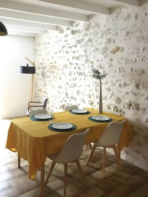 Maison Charme 5 Min Des Remparts Avignon 0*,  France